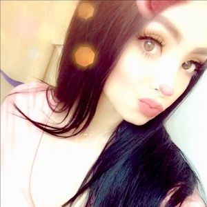 Meet your Posher, Reyna